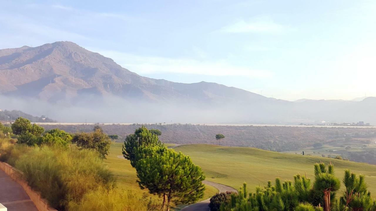 Penthouse Sea View - Valle Romano Golf 埃斯特波纳 外观 照片